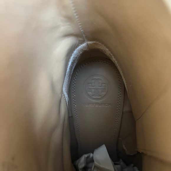 Tory Burch Penelope booties. - Picture 5 of 7